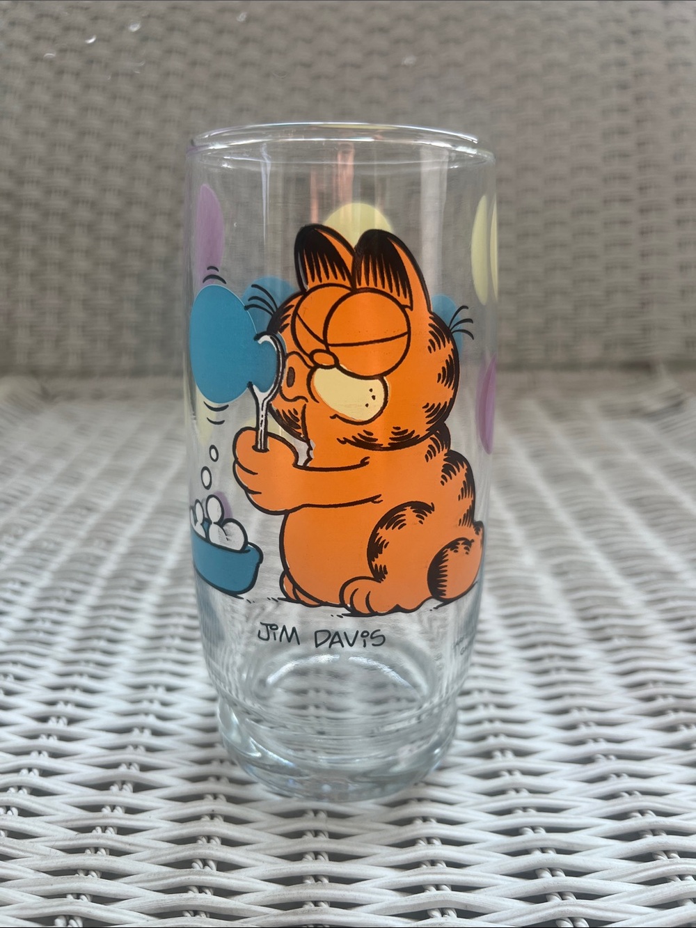 Garfield Polka Dot Cartoon Glass